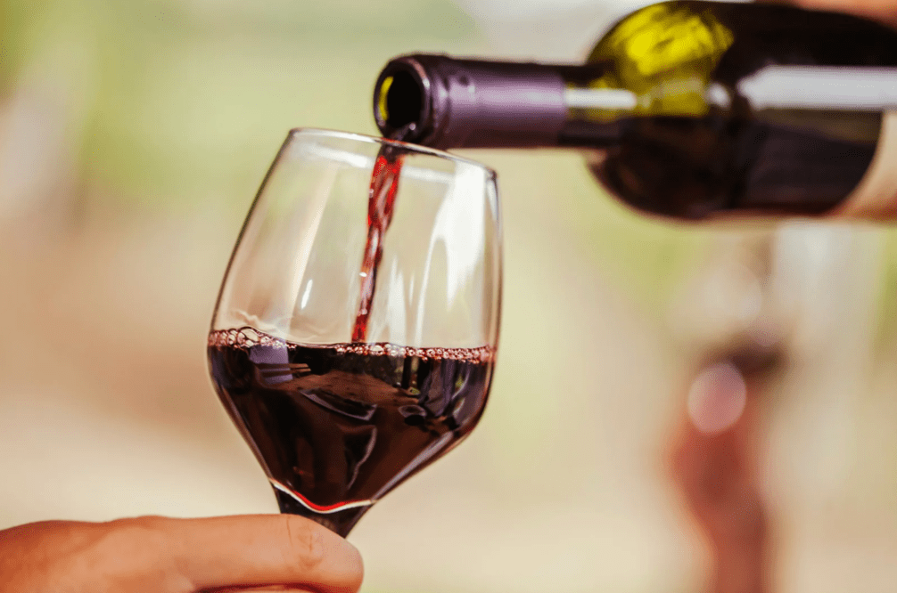 How Long Does an Open Bottle of Wine Last in a Wine Fridge? - Lecavist Wine Cabinets