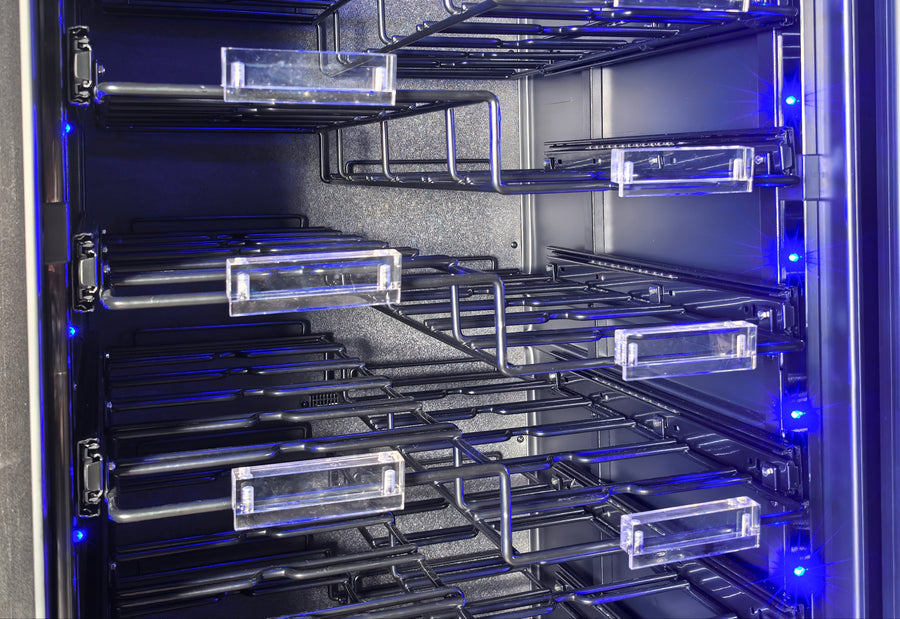 Telescopic Zigzag Shelves